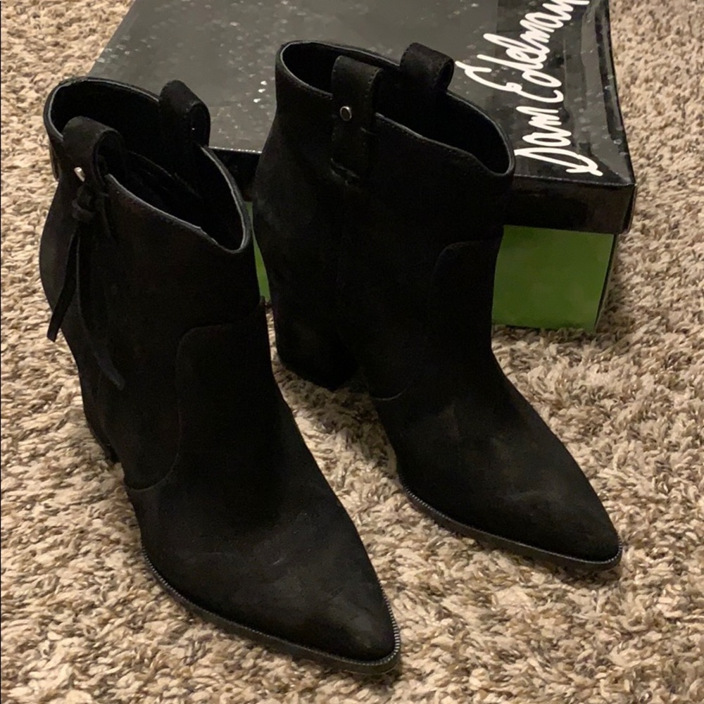 Sam Edelman black pointed toe booties